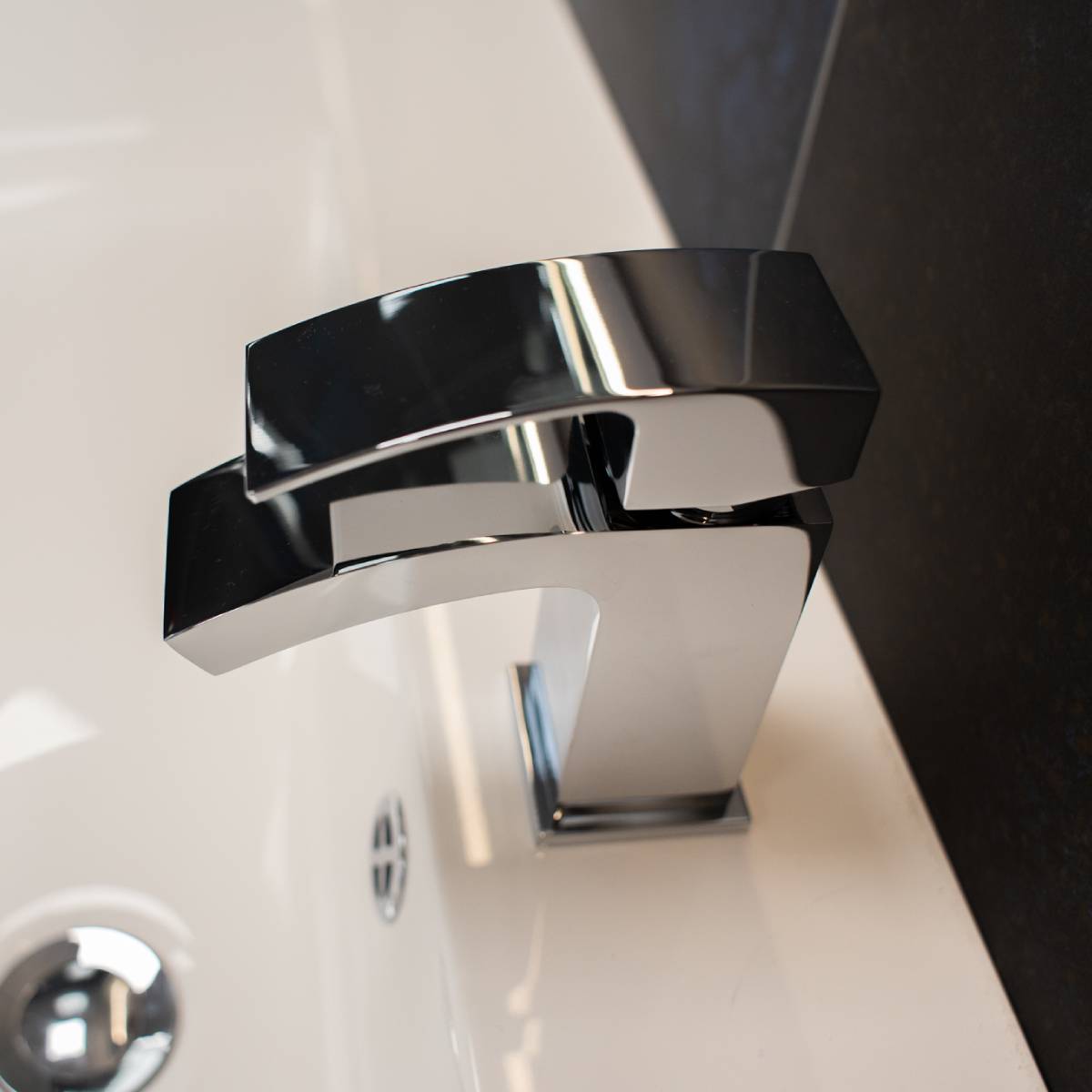 Linea Toilet, Basin & Tap Deal